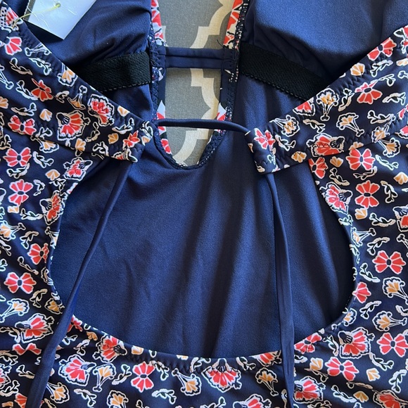 Kona Sol one piece swimsuit NWT szL - Picture 11 of 14